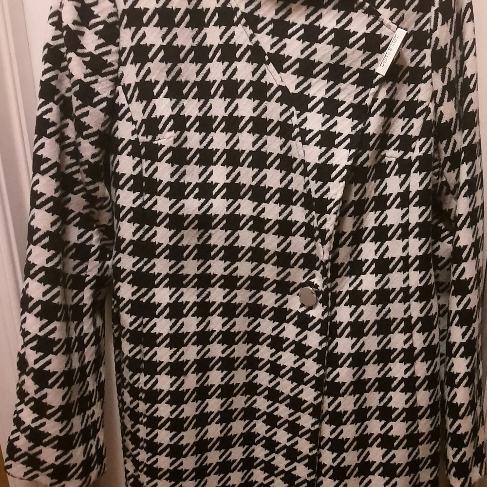 Dennis Basso Black and White Houndstooth Blazer